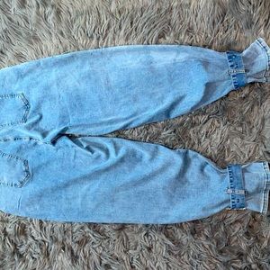 Brand New Fashion Nova Balloon Jeans